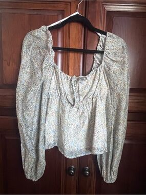 MINKPINK Cream Floral Puff Sleeve Peasant Blouse